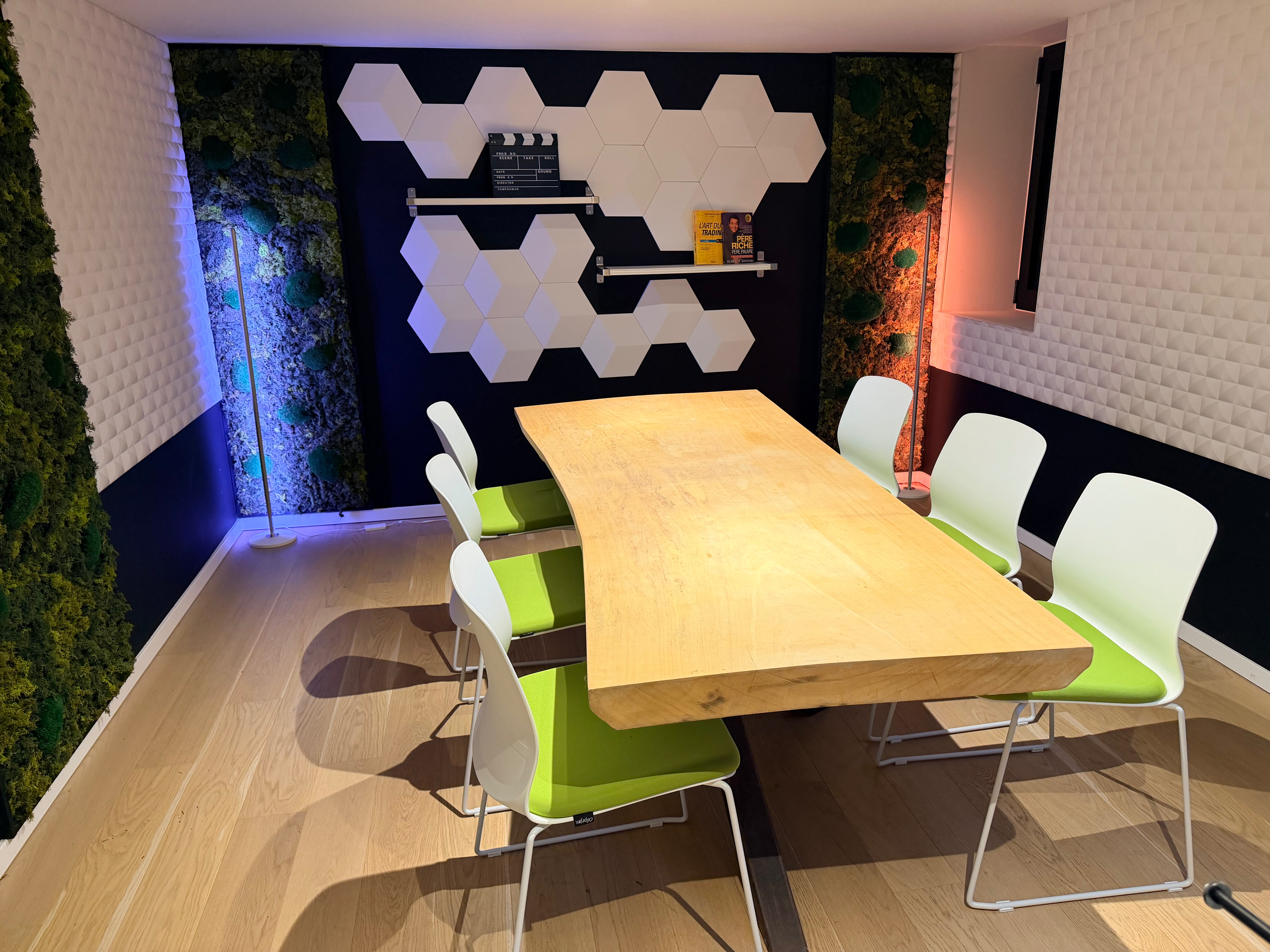 Salle de réunion palier 1er étage